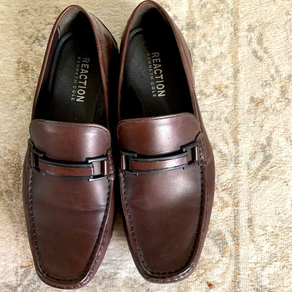 Kenneth Cole Leather Loafer - Picture 2 of 3